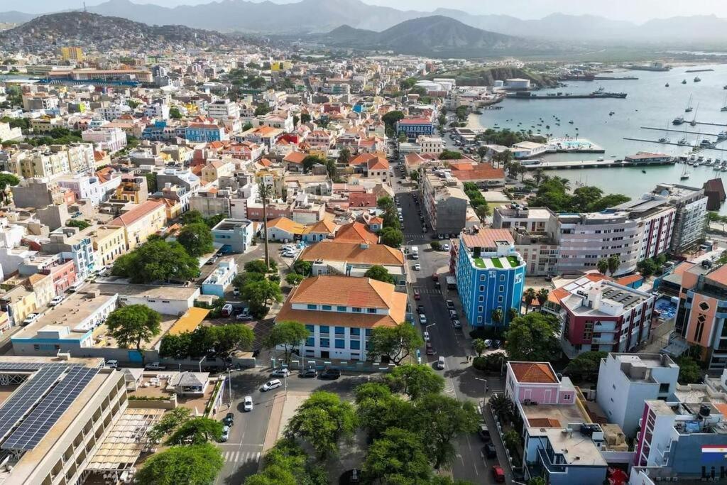 Lovely Apartment In Mindelo City Center Dış mekan fotoğraf